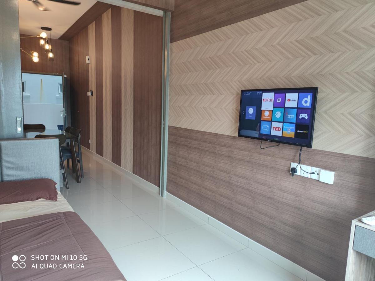 Bangi Gateway Service Apartment Kampong Sungai Ramal Dalam Extérieur photo